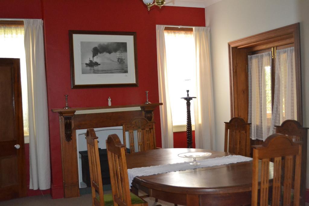Stoke House Bed & Breakfast Carcoar Bilik gambar